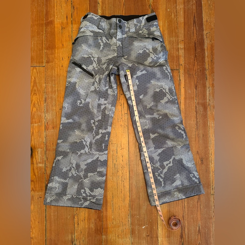 Boys Obermeyer ski and snowboard jacket pants in L